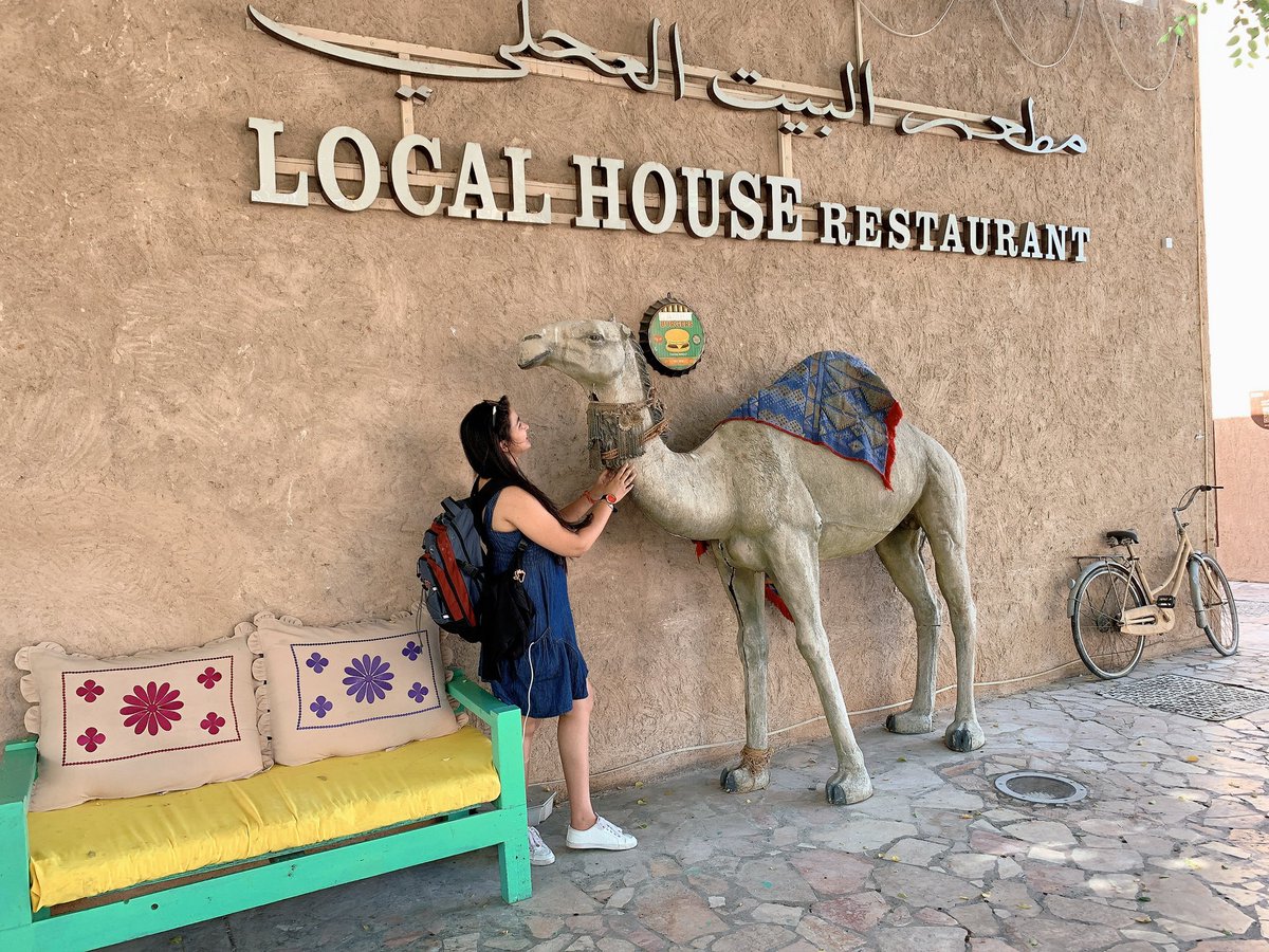 rid2hi's tweet photo. &amp; then camel rises it’s neck!!! #btc #dubai #localhouse #teaarabia https://t.co/uYe5i1Mme7