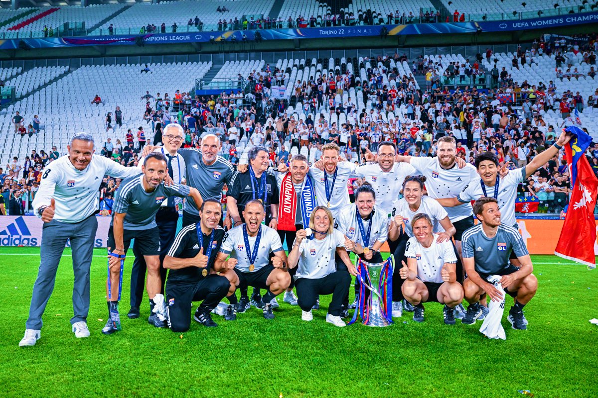 Jouer le jeu. Gagner. N’y voir qu’un début. Croire en son étoile. En avoir 8. Être l’Olympique Lyonnais Feminin et prouver à jamais que 
IMPOSSIBLE IS NOTHING 

<a href="/adidas/">adidas</a> <a href="/OLfeminin/">meg</a> 

History Makers 🦁
Incroyable Team 🥹

⭐️⭐️⭐️⭐️⭐️⭐️⭐️⭐️
