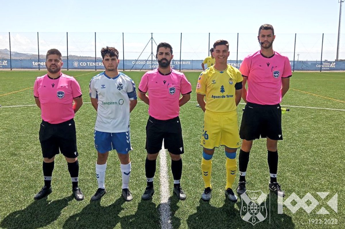 ⚽ Empate en la Ciudad Deportiva de Tenerife Javier Pérez para dar por finalizada la temporada ⚪🔵. #JuvenilA 2️⃣ - 2️⃣ @UDLP_Cantera 👟⚽ Dylan y Chris. #CanteraCDT @CDTOficial #RecuperamosNuestroAliento