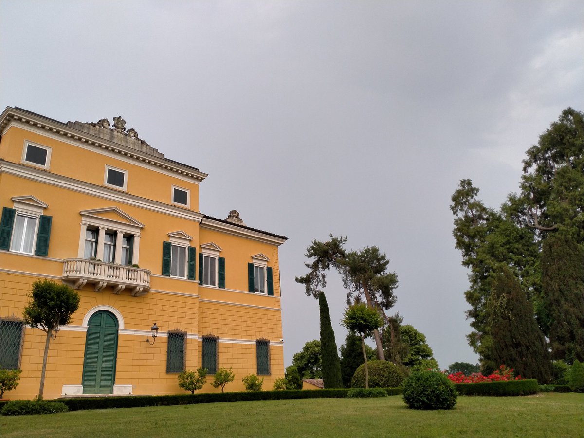 VallyLongo's tweet photo. Una villa veneta, un parco, la più ricca collezione di campane in Italia e un sentiero sonoro con la Scuola Campanaria di San Marco di #Vicenza #VillaFogazzaroColbachini #MUVEC #Montegalda #VisitVeneto https://t.co/ZScEpbHFL6