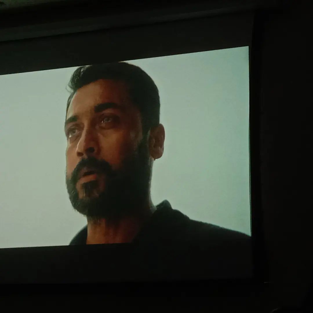 SuriyaFansTeam's tweet photo. • #AakasamNeeHaddura Movie Has Been Screened Yesterday At Madanapalle Institute Of Technology &amp; Sciences (MITS) College, Andhra Pradesh.

@Suriya_Offl | @rajsekarpandian | @Sudha_Kongara | @gvprakash | @2D_ENTPVTLTD 

#Suriya41 | #VaadiVaasal https://t.co/hwjQHtJJm1