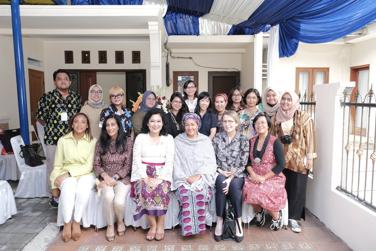 AminaJMohammed's tweet photo. Civil society is the bedrock of survivors of gender-based violence. 

The @UN works with Yayasan Pulih in Indonesia to provide mental health and psychosocial support to women. https://t.co/9FIqBta6WB