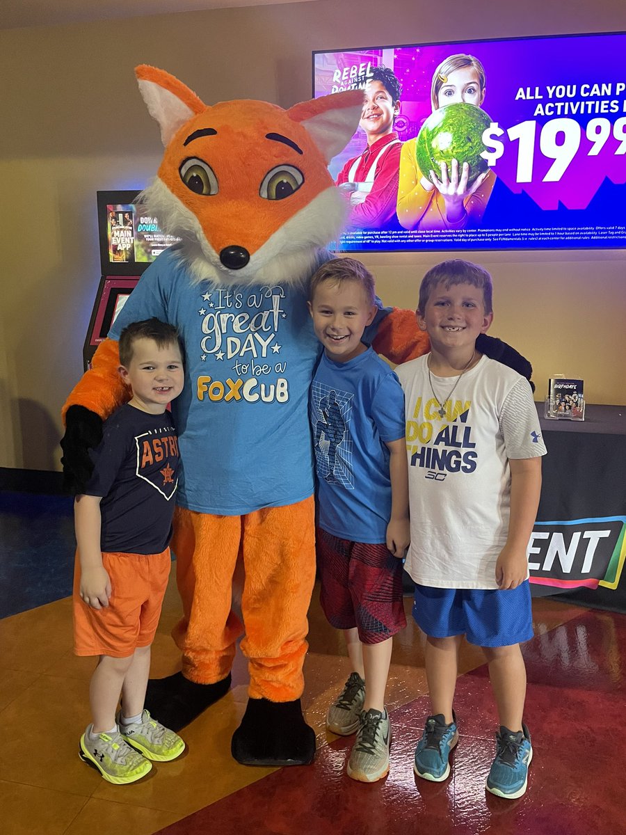 Thank you <a href="/fox_pto/">Fox Elementary PTO</a> for a great spirit night!