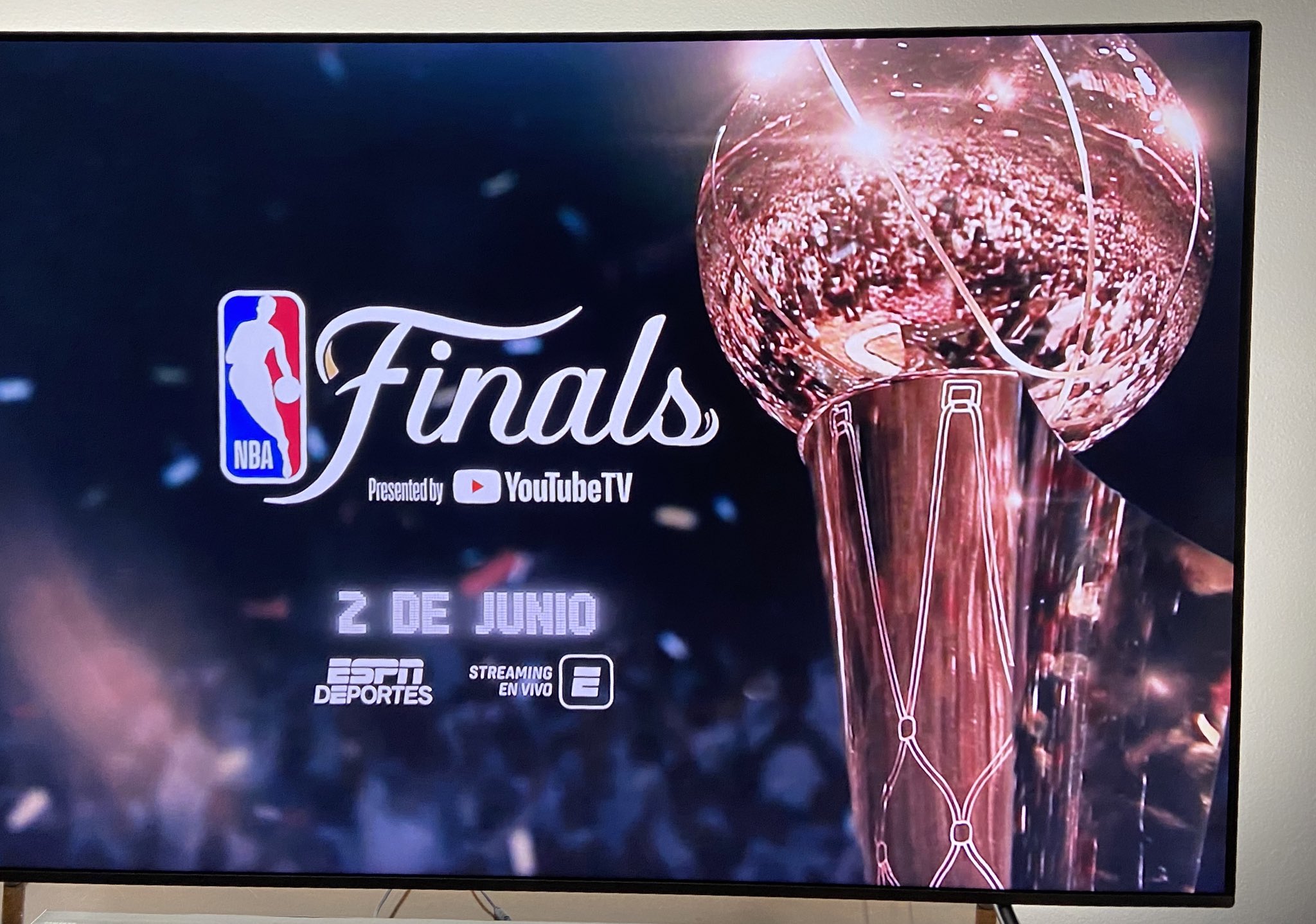 TV ads are ruining the look of the NBA Finals