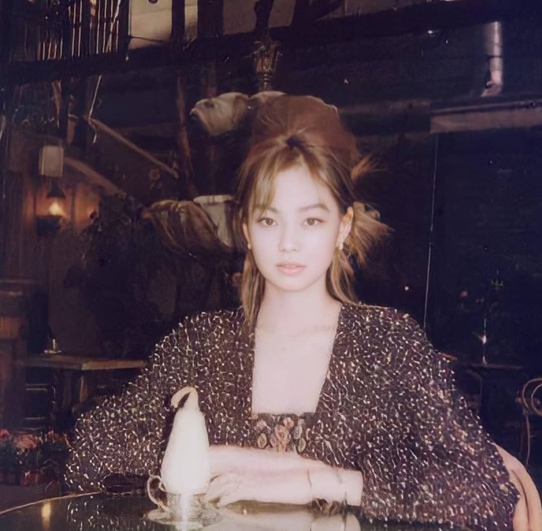 Blackpi97156633's tweet photo. Cuanto me gustaría estar con Jennie en persona y decirle cosas bonitas :(
Jennie te amo
#jenniepretty #jenniegorgeous #jenniefabolous
LEAVE JENNIE ALONE https://t.co/SbS1vc0KOw