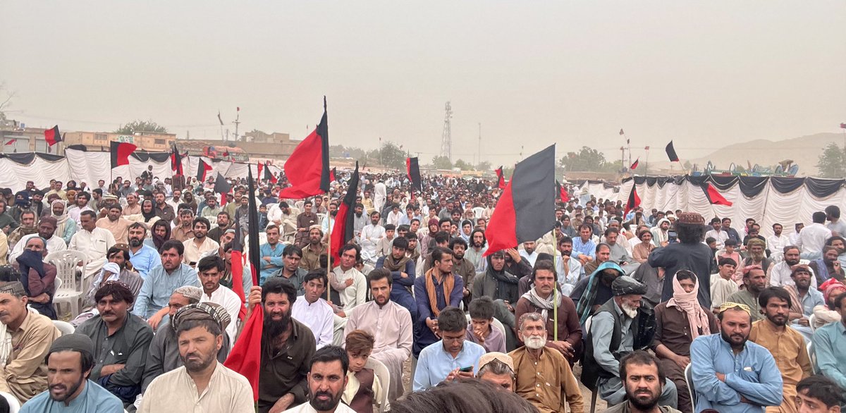 mjdawar's tweet photo. Congratulations to @NDM_Official Harnai for organising their 1st jalsa which was a success. The charged crowd set the tone for the excellent jalsa. NDM Harnai has helped strengthen party cadres. NDM was announced on 1st Sept 2021 and has grown rapidly as the party of the youth. https://t.co/1AOFH7xwFq