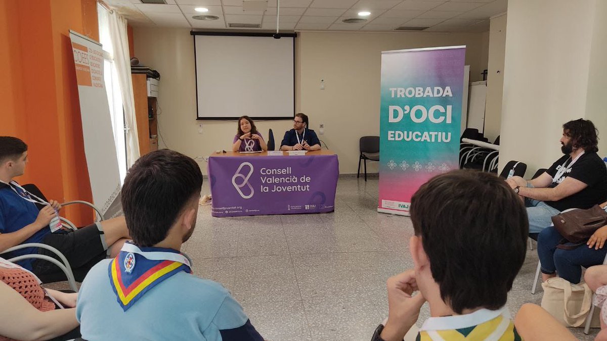 ConsellJove's tweet photo. 🙋‍♀️ Aquest diumenge ha tingut lloc la Trobada d'Oci Educatiu, un encontre amb les juntes directives de les nostres entitats d'educació no formal.

💜 Fem xarxa, compartim experiències i aprenem juntes. https://t.co/7htFwHAVVj