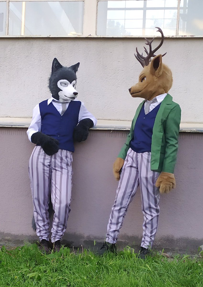 RidiraRedscale's tweet photo. Louis and Legoshi just hanging out at @animefestcz. I wonder what they are talking about. 🤔

#beastars  #afcz22 #cosplay #Louis #Legoshi https://t.co/8QUBaLqQ0G
