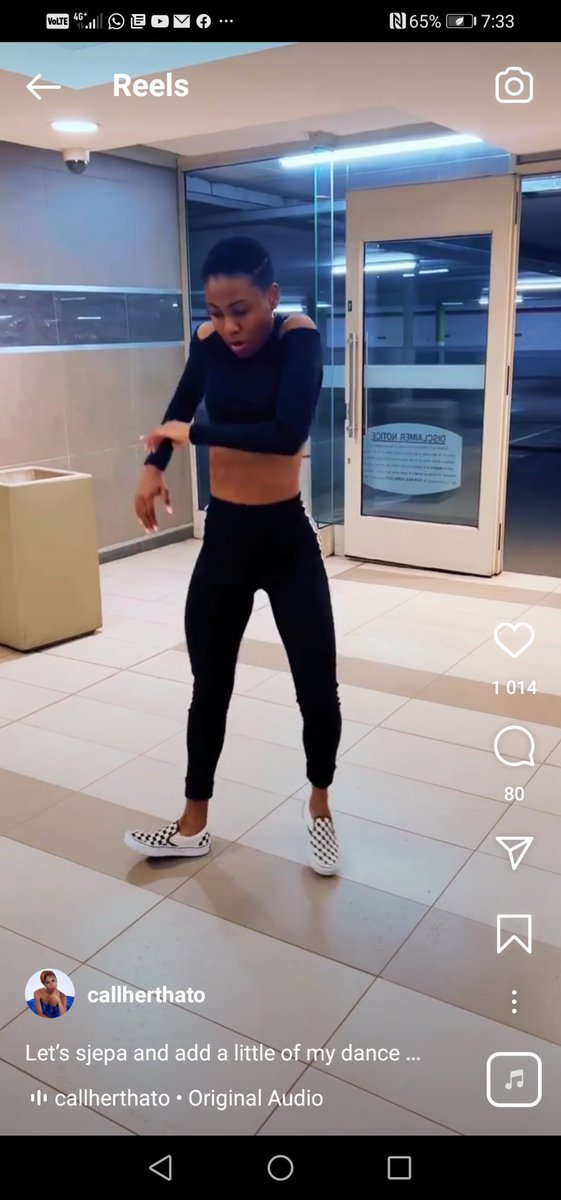 SmangieSurprise's tweet photo. Thato did it again 🔥🔥🔥🔥🔥🔥run to her Instagram 😭 😭 😭 😭 #APrayerForThato
#ThatoImmaculate #Datemyfamily https://t.co/8B3Cwia2ZF
