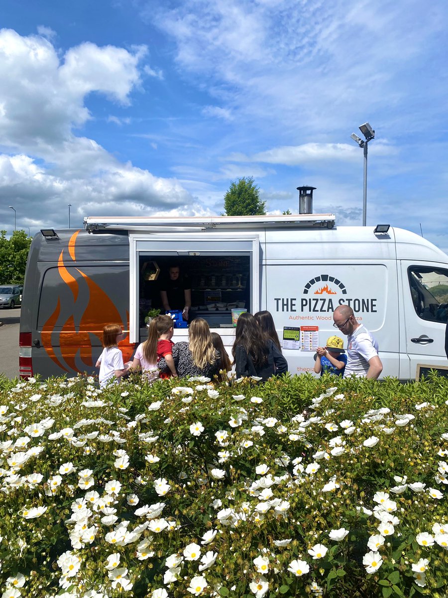 Our #fosteringcommunity @NewportCouncil. We had a blast at our fun day @Lysaghtnewport. Supporting our foster carers in every way they need is central to everything we do. @foster_wales @StephenMNewport

#FCF22 
#fostercarefortnight 
#thepizzastonewales