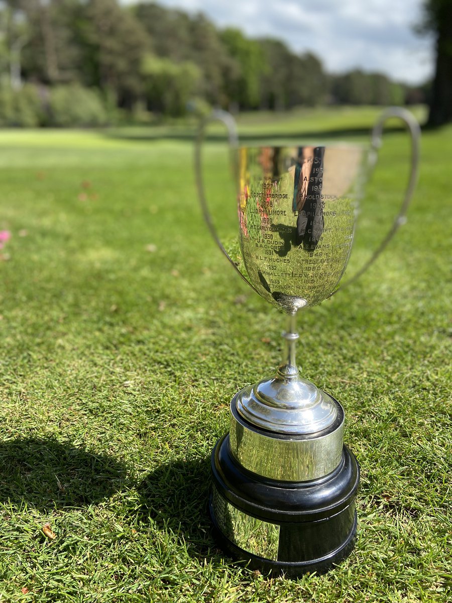 charles_n_eddy's tweet photo. So, I wanted 2 say a HUGE thank u to 2 Proβs @SteveWa48662703 & @davidholman15 π
Recently theyβve supported my game!π
Steve W - great lesson on putting / my overall swingπ
Dave H - given me advice on driver setup/loft! π
Both resulting in
2 WINs π
1 π₯ place
#getALesson https://t.co/ShWdLJPHlJ