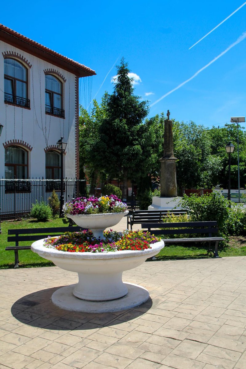 Travel_2Romania's tweet photo. La #Comana #Giurgiu #DiscoverRomania https://t.co/nVB4u2u3Hf