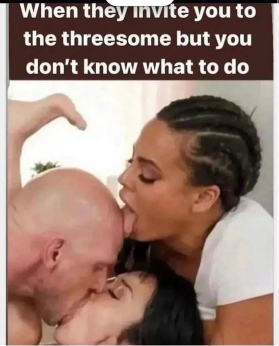 Can't stop laughing 😭😭😭 https://t.co/E4P6nEWiKE<a href="/tag/polylife"class="tags"><span>#polylife</span></a>