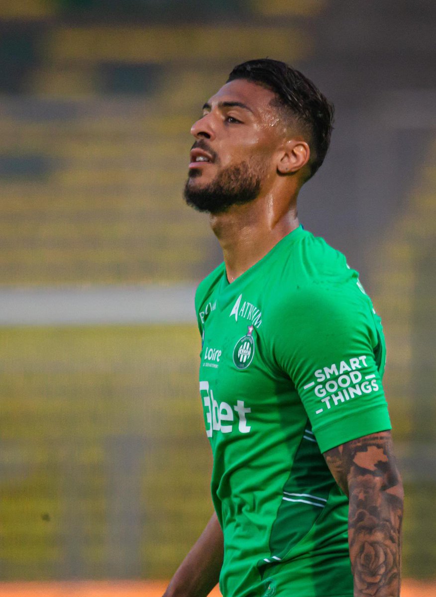 BouangaDenis's tweet photo. Le chemin est encore long..  
Supplément d’âme ✅
État d’esprit ✅

On a jamais lâché, ce n’est pas aujourd’hui que cela va commencer ⚔️
Next step 🔜 Auxerre
𝗣𝗢𝗨𝗥 𝗦𝗔𝗜𝗡𝗧𝗘́ 💚💚
#DB20 #ASSE https://t.co/fvlBiiMy3P