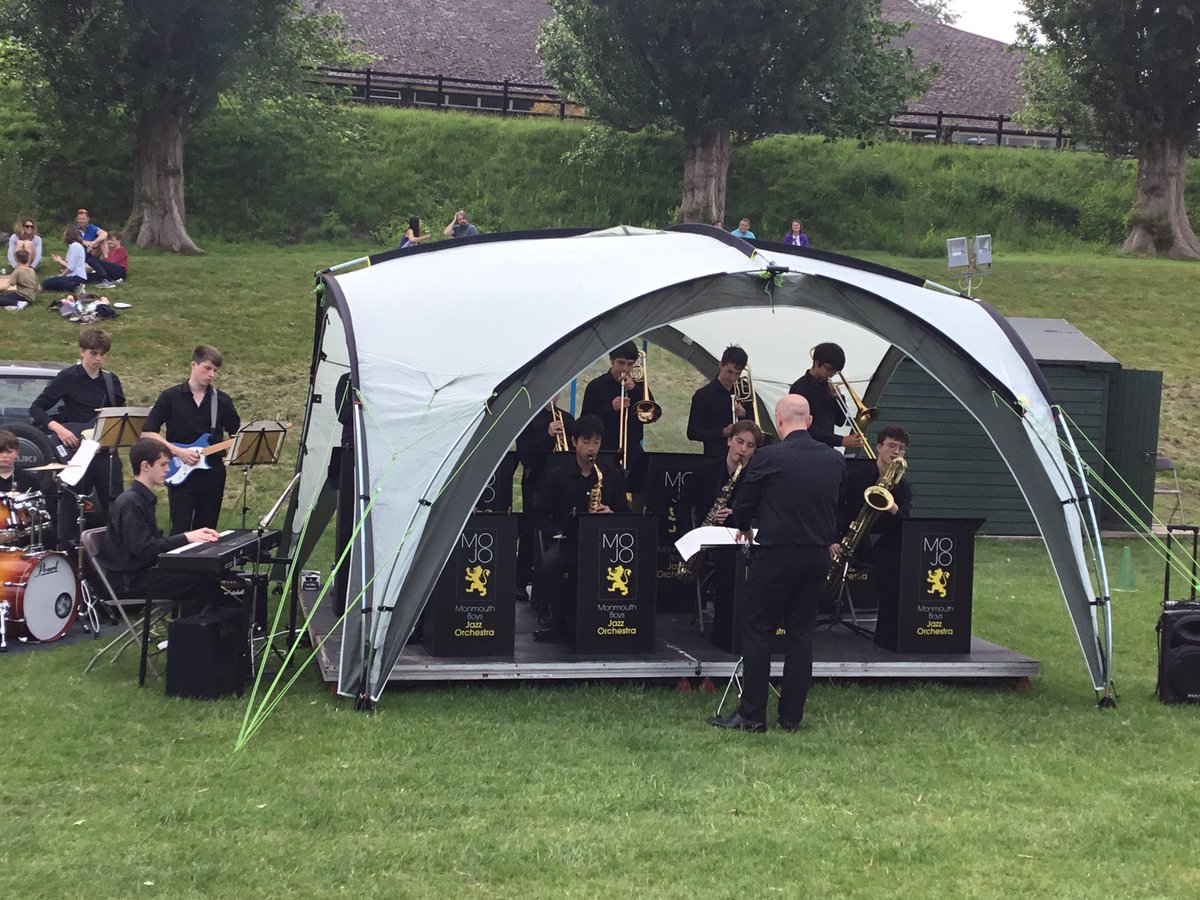 Huge thanks to Jazz Orchestra and Maestro Hathaway for their set <a href="/MonSchGirls/">Monmouth Girls</a> for #HabsFest @thePrincipalHMS