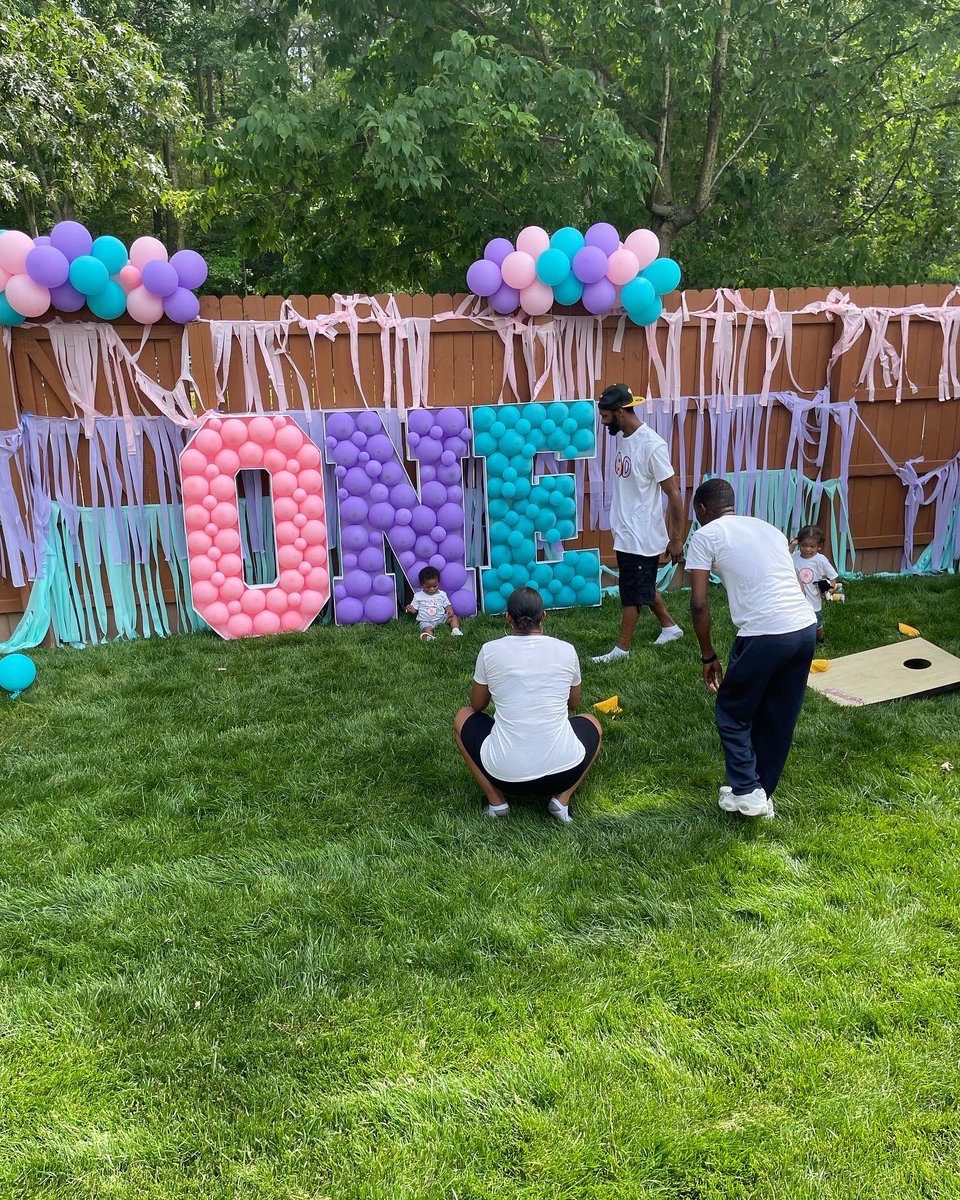 docspeaks's tweet photo. 🥰Happy Birthday 🎂 🎉 to my grandgurl Hazel #thesweetone 😍 https://t.co/xZkP90Yp8Y