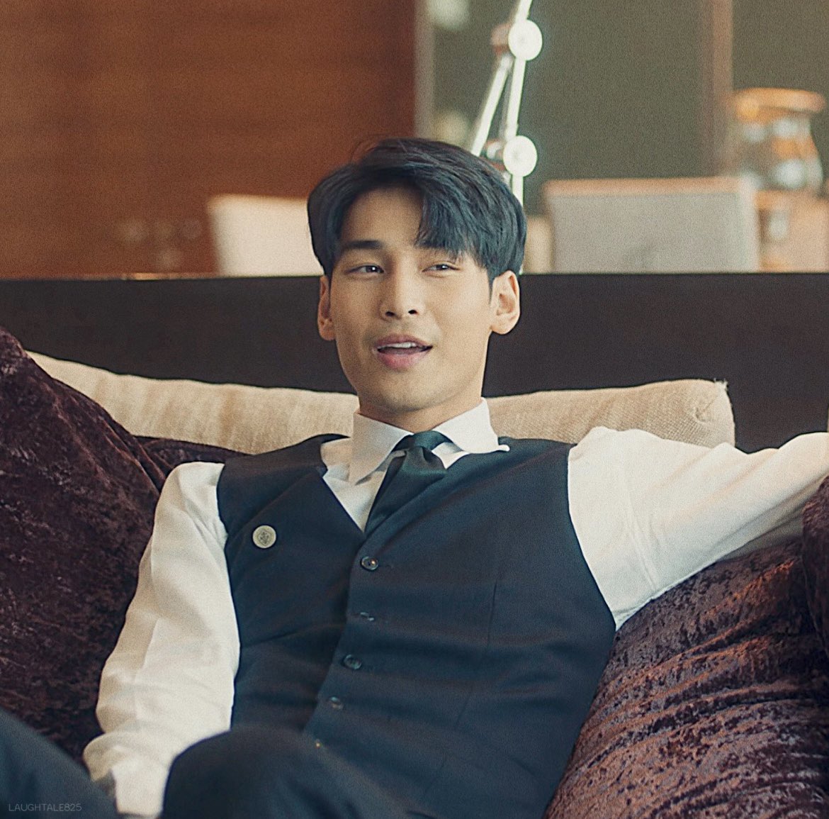 laughtale825's tweet photo. baby, you light up my world like nobody else

#KinnPorscheEP7 
#KinnPorscheTheseries #Nnattawin https://t.co/CEKkzxWvv4