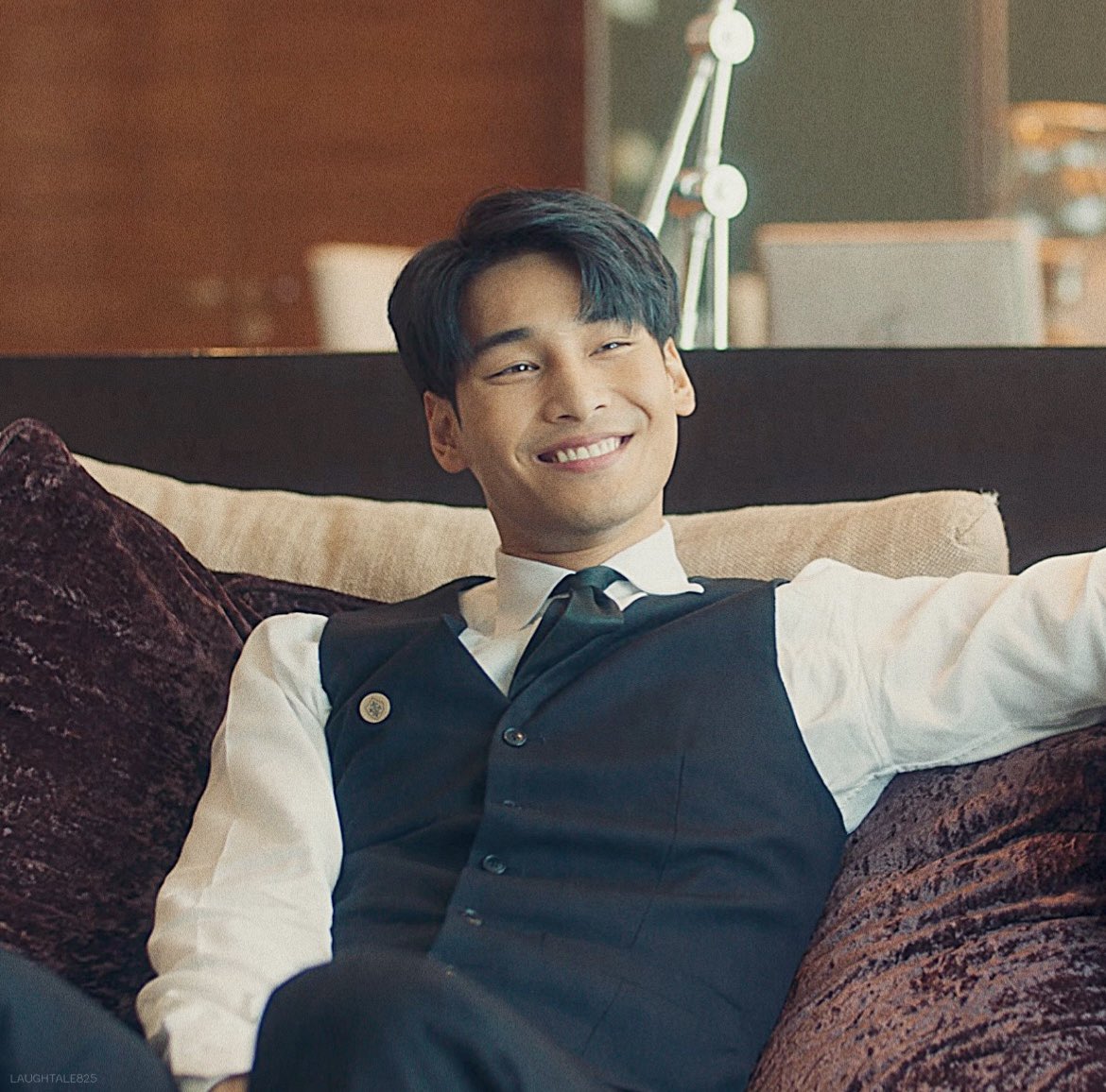laughtale825's tweet photo. baby, you light up my world like nobody else

#KinnPorscheEP7 
#KinnPorscheTheseries #Nnattawin https://t.co/CEKkzxWvv4