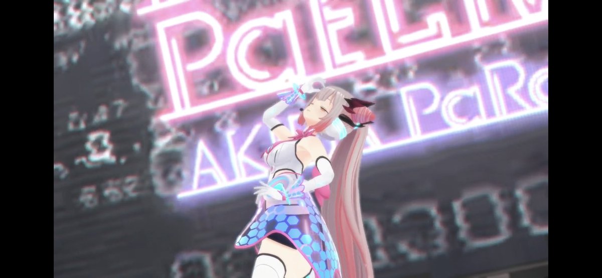 mochimochi_met's tweet photo. ジョジョ立ちリクエストされて腰やりそうになるパトラちゃんｗ　
 #PatLive3rd https://t.co/V2sQMPqh5m