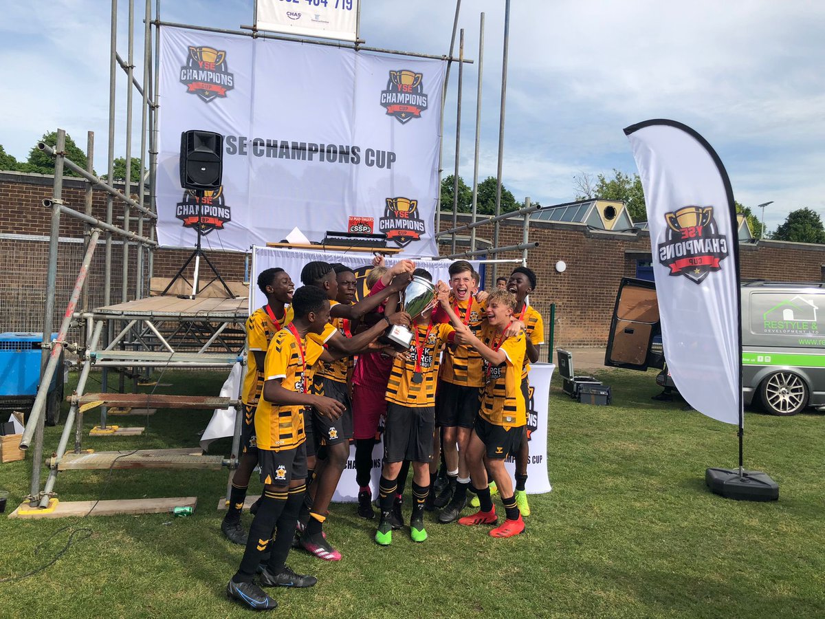 cufcacademy1's tweet photo. Tournament Winners!🏆

Massive congratulations to the U13’s on winning this years YSE International Cup in London! 💥

#CamUTD 🥇 https://t.co/Q53pXhArUl