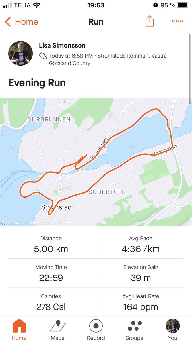 Första löppasset på över 6 månader utan en enda känning i knät… i hyfsat tempo på asfalt dessutom. Glädjen är total även om det är en bra bit kvar till toppform 🏃‍♀️