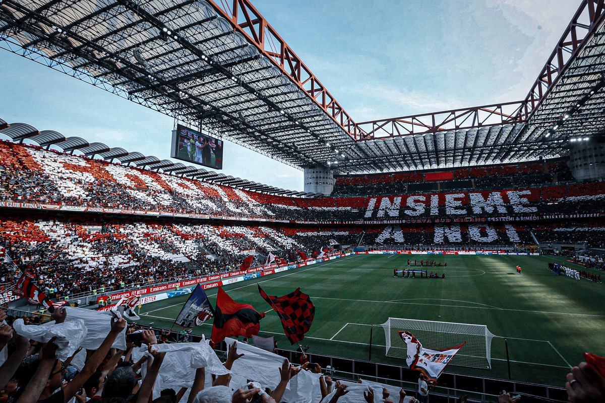 AC_MilanFR's tweet photo. 🚨 OFFICIEL: C’EST FAIT !! 11 ANS APRÈS, L’AC MILAN EST CHAMPION D’ITALIE !!!! 

FORZA MILAAAAAAN ❤️🖤🏆 https://t.co/h81TPGPpmp