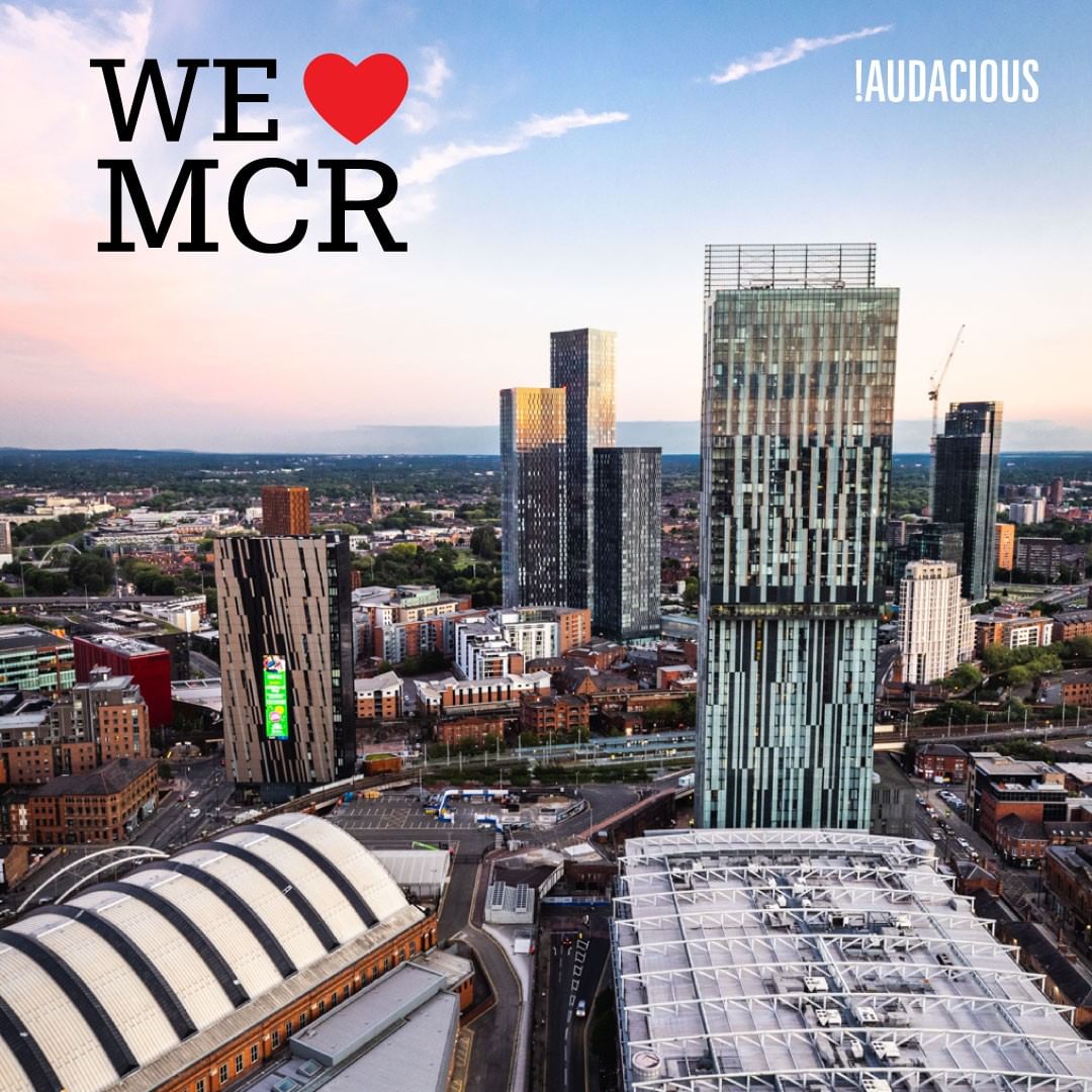 We ❤️ Manchester
Join us as we pray today for the families of the people who died and for those who have been affected by what happened on this day in Manchester 5 years ago.

#manchesterremembers🐝 #manchester #manchesteracityunited