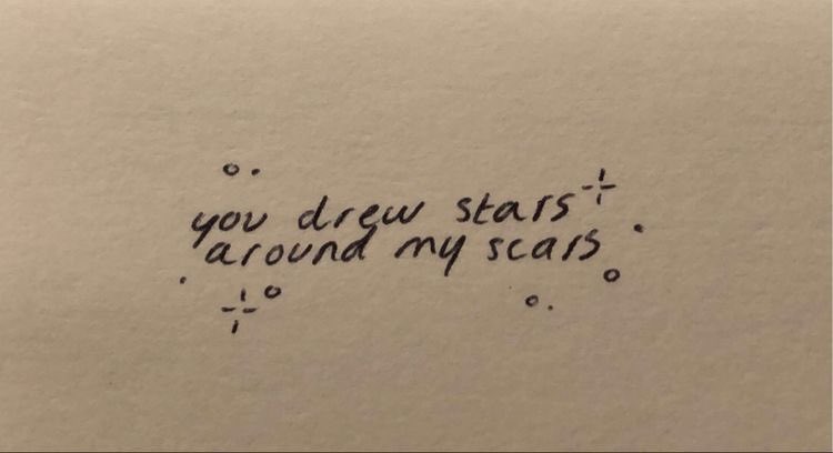 hclovespace's tweet photo. nohyuck au 🌟 soulmate au

donghyuck and jeno are in pain. 

one thinks it's because he activated the soulmate curse and now has to deal with the consequences, the other knows it's from the injury that changed his life forever. 

and it all started at a stupid halloween party. https://t.co/dh6wDjCyeF