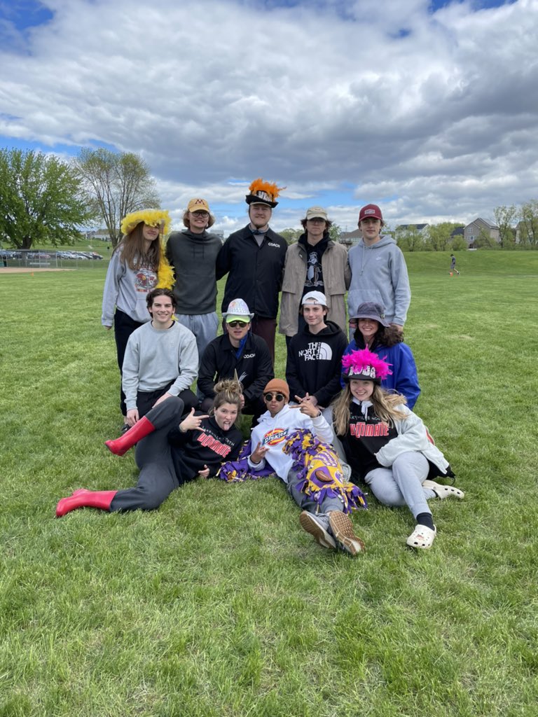 ish_lukhey's tweet photo. Lakeville alum drippin at the geoke memorial tournament  #weball https://t.co/nHeGejgJOL