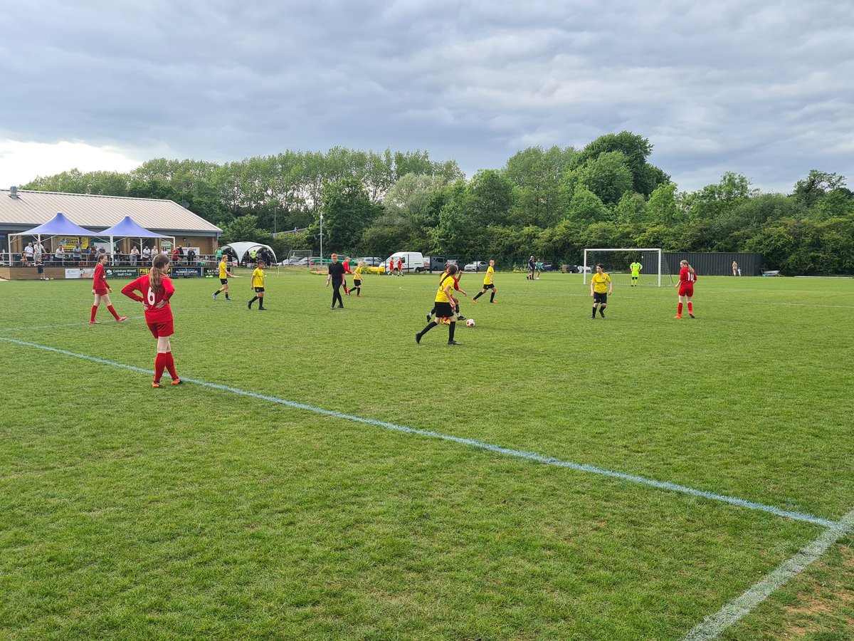 Congratulations to Dragons who picked up the <a href="/FlitwickEaglesG/">FlitwickEaglesGFC</a> u13s 9 a side tournament this afternoon.

Thanks to Flitwick Eagles for hosting, and to all the teams we came up against. 

#WeAreBedwellRangers