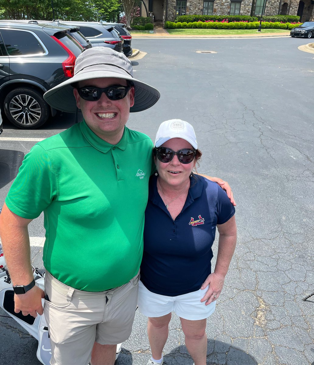 kathleenmadigan's tweet photo. Here’s my friend Robbie Clark who takes care of all of the important things at The Ledges. Carts r ready, he knows where 2 get a spicy Bloody Mary, & he’s even written a book📖.
Go 2 👉🏻 https://t.co/hcx6lgG6fq 2 order a copy🛒. @maggieleeclark
#Autism #InMyWords https://t.co/yBeD3sRAPH