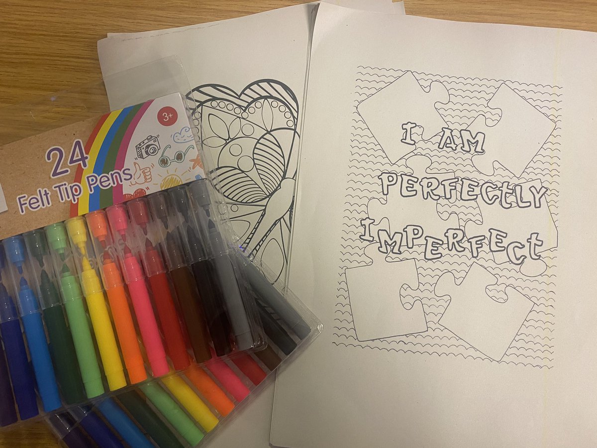 meganbuckley23's tweet photo. #MDEPathway
Protected time today was, calm and colouring. Always nice to end the week with a relaxing group💆🏻♀️💫
#KeepingUpW https://t.co/xSYTajVtVW