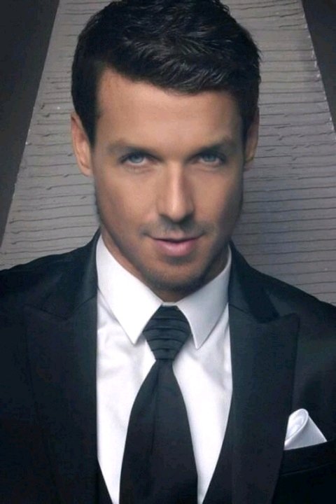 𝔹-𝟜 (Parody/Roleplay) (@backupandroidrp) on Twitter photo 