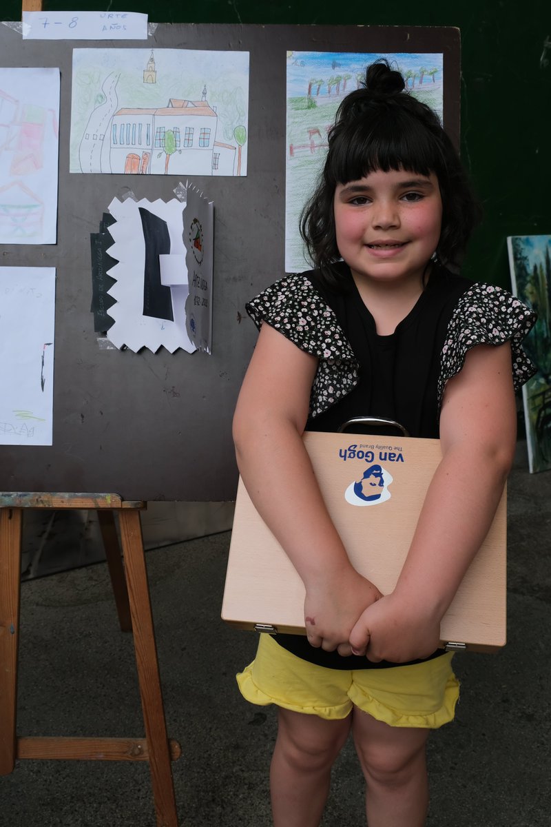 ArtziniegaMuseo's tweet photo. V “Artziniega Museoa” margo lehiaketaren irabazleak. Ganadoras del concurso de pintura V "Artziniega Museoa":

4-6 urte-años: Claudia Leonardo
7-8 urte-años: Ainere Saratxaga

Zorionak guztiei!

#ArtziniegaMuseoa #Artziniega #Artziniega750 https://t.co/rDjfgVUBxf
