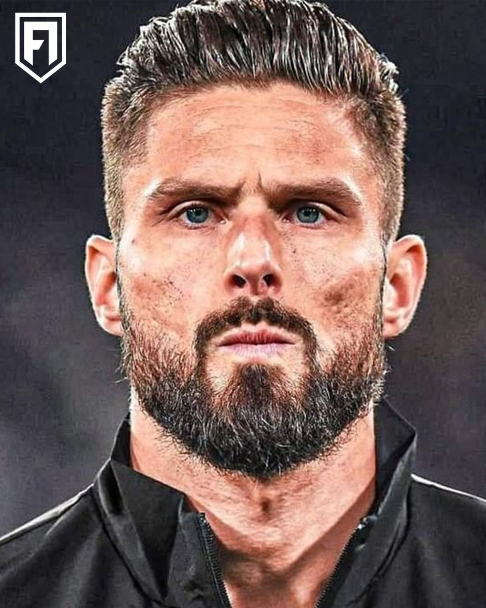 Footyassociaton's tweet photo. This man has won :
Ligue 1with Montpellier ✅
World Cup with France ✅
Champion League with Chelsea ✅
Europa League with Chelsea ✅

And Now .. Serie A with Ac Milan ✅

Big big respect for Olivier Giroud 👏 https://t.co/HeWJgkShKG