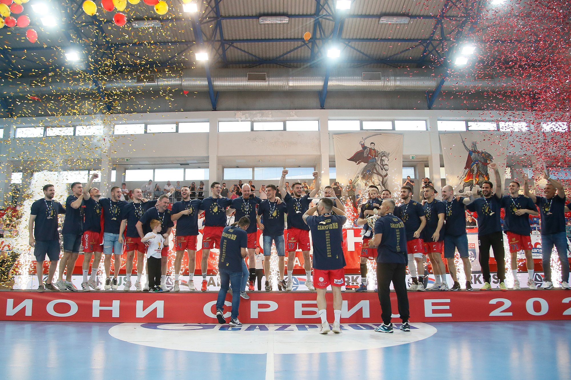 Sportski žurnal on Twitter "Новосађани славе титулу (ФОТО И