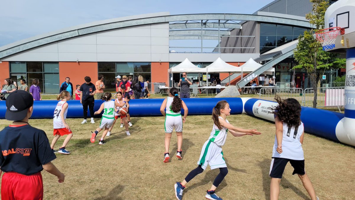 Asmd Basket tweet media