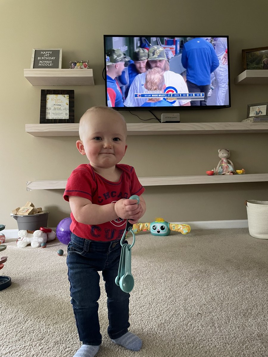 ColeShartzer's tweet photo. Let’s go #Cubs! https://t.co/12SImWRZ6O