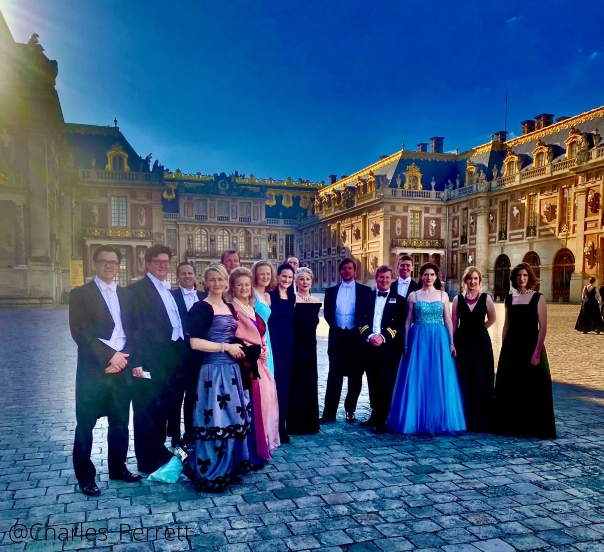 Charles_Perrett's tweet photo. A most amazing evening at the #RoyalVersailliesBall.
Such a pleasure to catch up with so many old friends to dance the night away in the Palace of Versailles.
#PMoK @RoyalFamily https://t.co/nrT14cfPjS