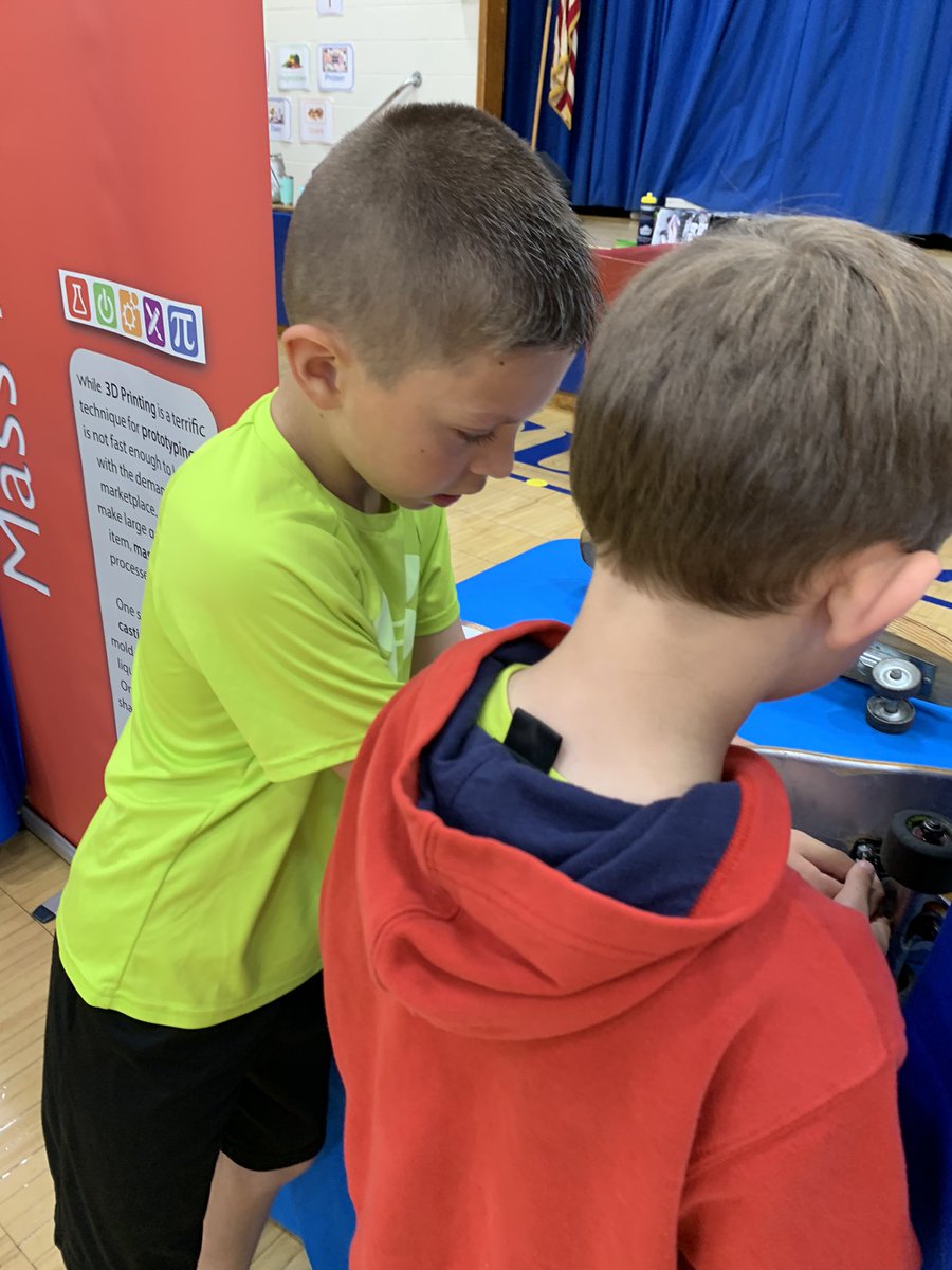 Before another busy week starts, I have to post a few highlights from last week! Virtual Mystery reader, guest reader, STEAM assembly, and a friend getting caught making good choices at lunch/recess.. this doesn’t even include their phenomenal performance during the Spring Sing!