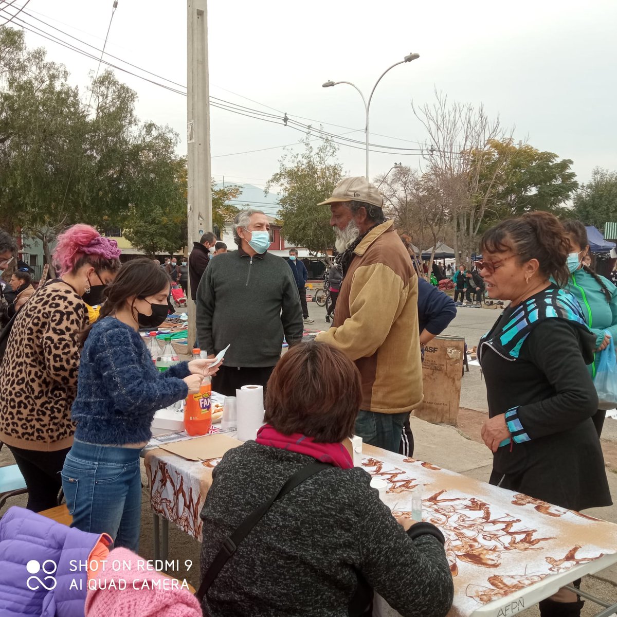 LoreEscobar's tweet photo. Segunda completada  pro fondos Carnaval Comunitario 28 de Mayo #Ñuñoa en Feria Los Jardines. @vicky_taa https://t.co/mPDL98V7JJ