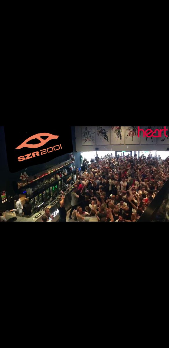 ombe_jcq's tweet image. la france à 22h22