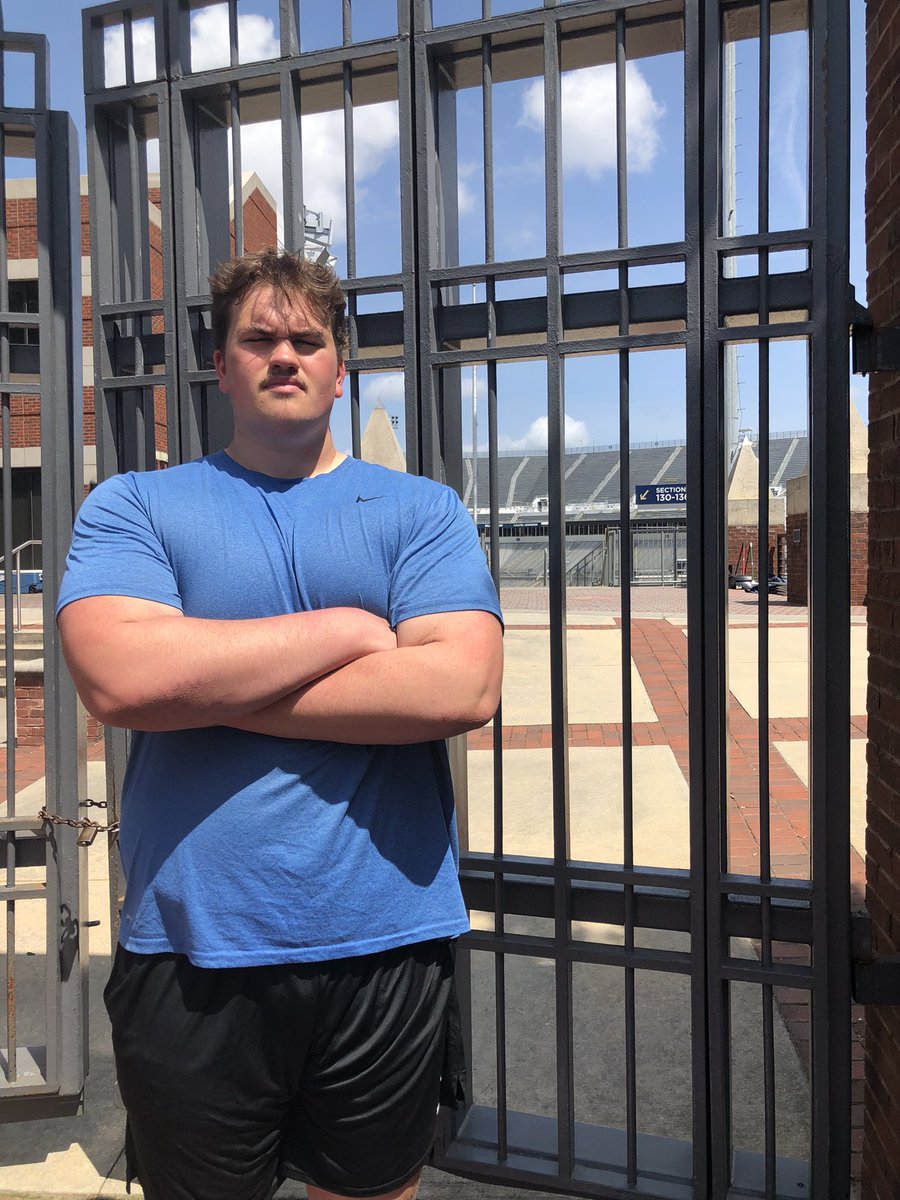 peytonlange2's tweet image. Stopped through to check out @GeorgiaTechFB while in ATL #YellowJackets #GeorgiaTechFB @SMB_WOLFPACK_FB