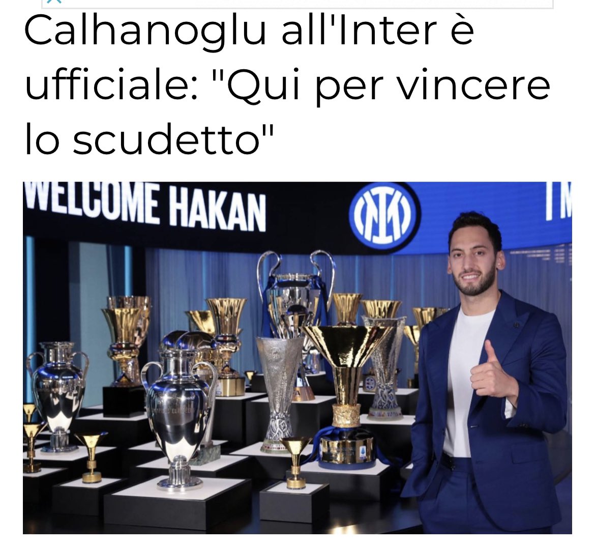 Azzurro82 tweet media