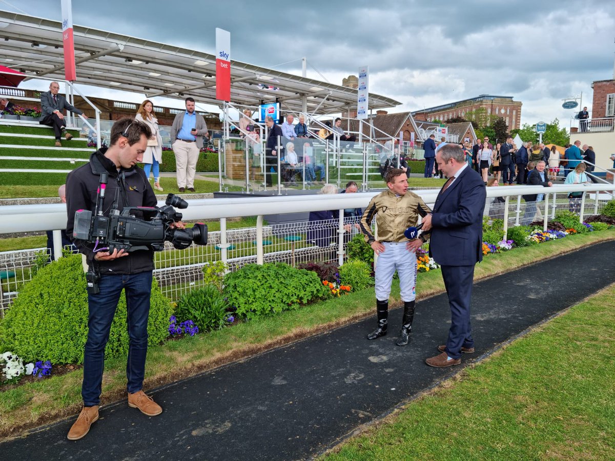 Alex Fawcett tweet media