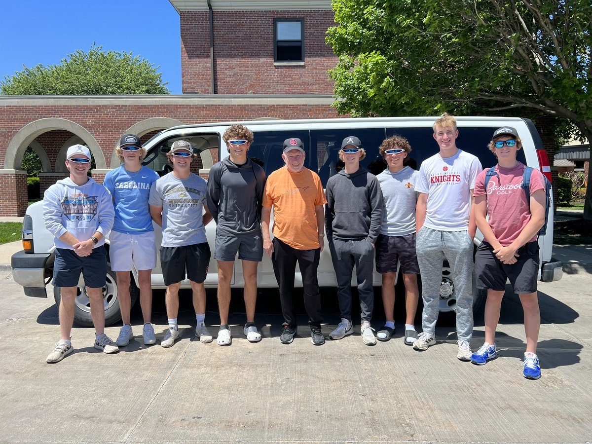 Knights Golf tweet media