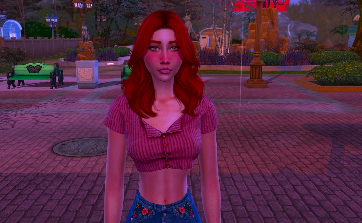 Jenns_Sims's tweet image. Os presento a Gala Legacy, la fundadora de esta historia, heredó la casa de su abuela en Brindleton Bay y se mudó allí en busca de su sueño, ser escritora.
Pronto conoceréis más sobre ella 💜