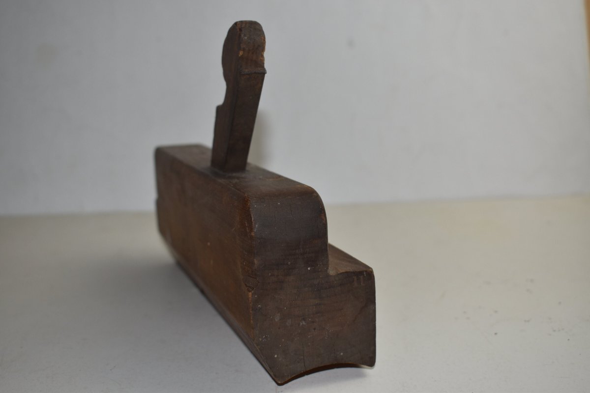 Wisdom_Lane's tweet image. Antique Circa 1800s Wooden Plane With Metal Blade Woodworking Tool Chair Rails Or Rounding Plane Hand Tool Unmarked tuppu.net/251aeee8 #WisdomLane #Etsy #ChairRails