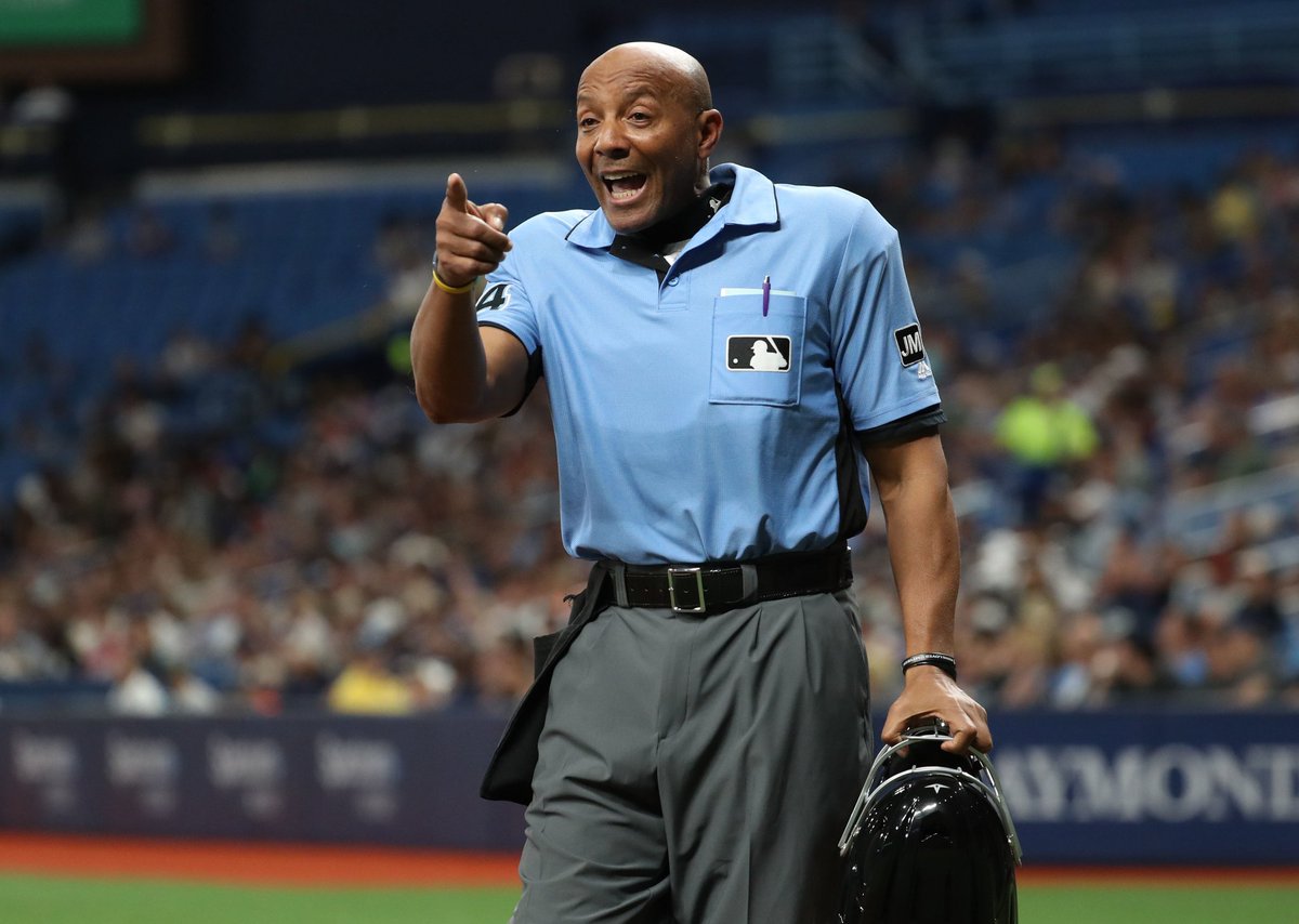 NewYawkGiant's tweet photo. This is the SCOTT FOSTER of the MLB!
Needs to be SUSPENDED, FIRED & INVESTIGATED asap!
RETWEET & SHARE PLEASE ๐๐ฝ๐๐ฝ๐๐ฝ
#CBBucknor #CRIMINAL #StopRefCorruption #VIRAL https://t.co/Qtv81NsEkb