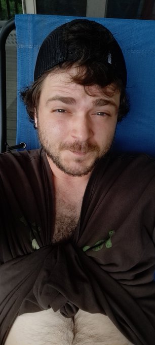 I'd make a horrifying drag queen https://t.co/Cxs6cF3Wn9<a href="/tag/digibyte"class="tags"><span>#digibyte</span></a><a href="/tag/dgb"class="tags"><span>#dgb</span></a>